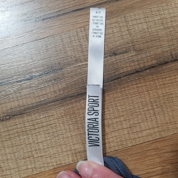 VICTORIA SPORT Gray & Black Spellout Racerback Sports Bra - Picture 5 of 11